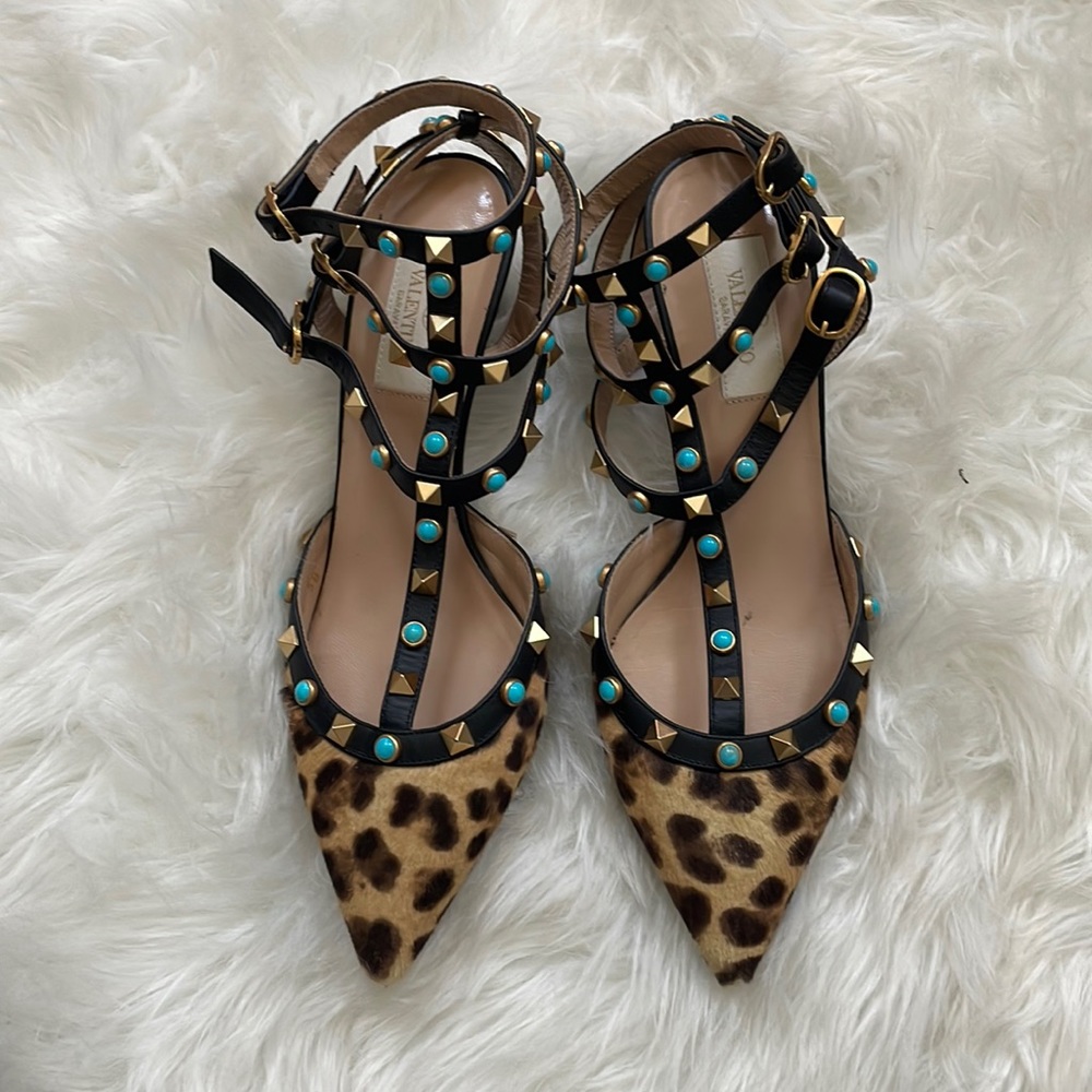 Valentino Rockstud Cheetah Leopard Stud Pointy Toe Strappy Heels